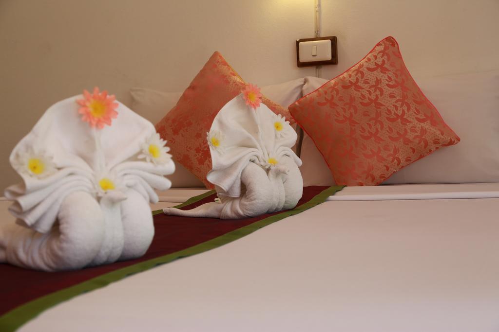 Hotel Reuanthai Village 2*