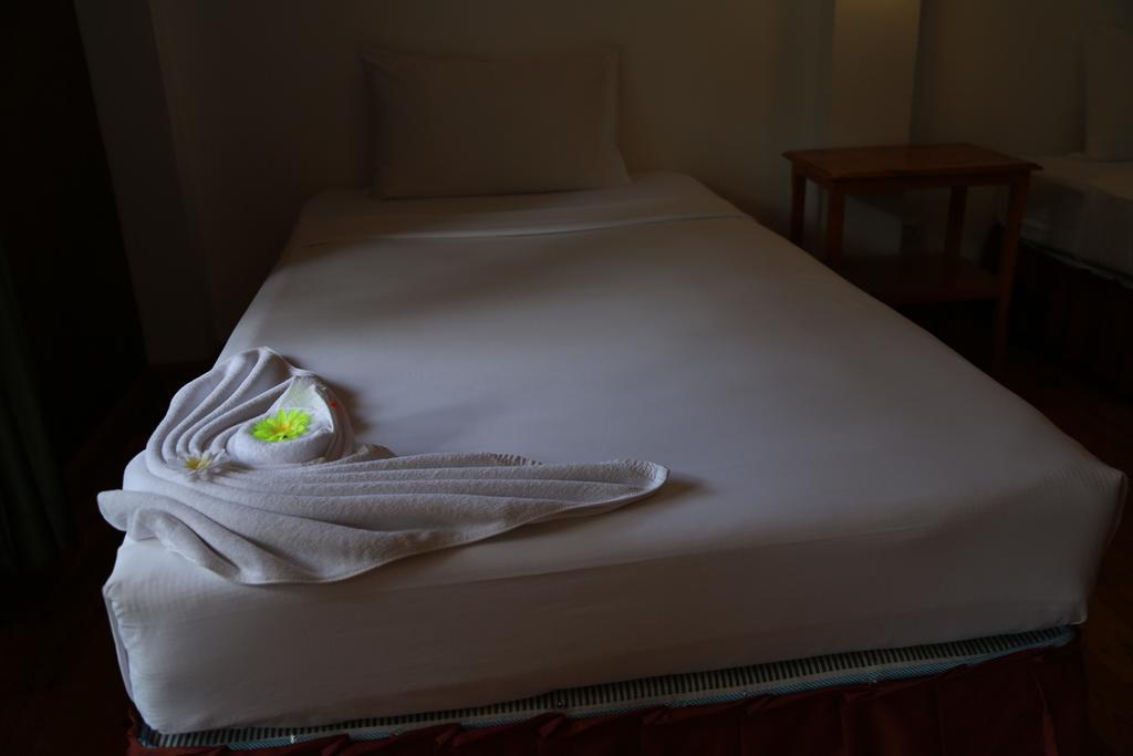 Hotel Reuanthai Village 2*