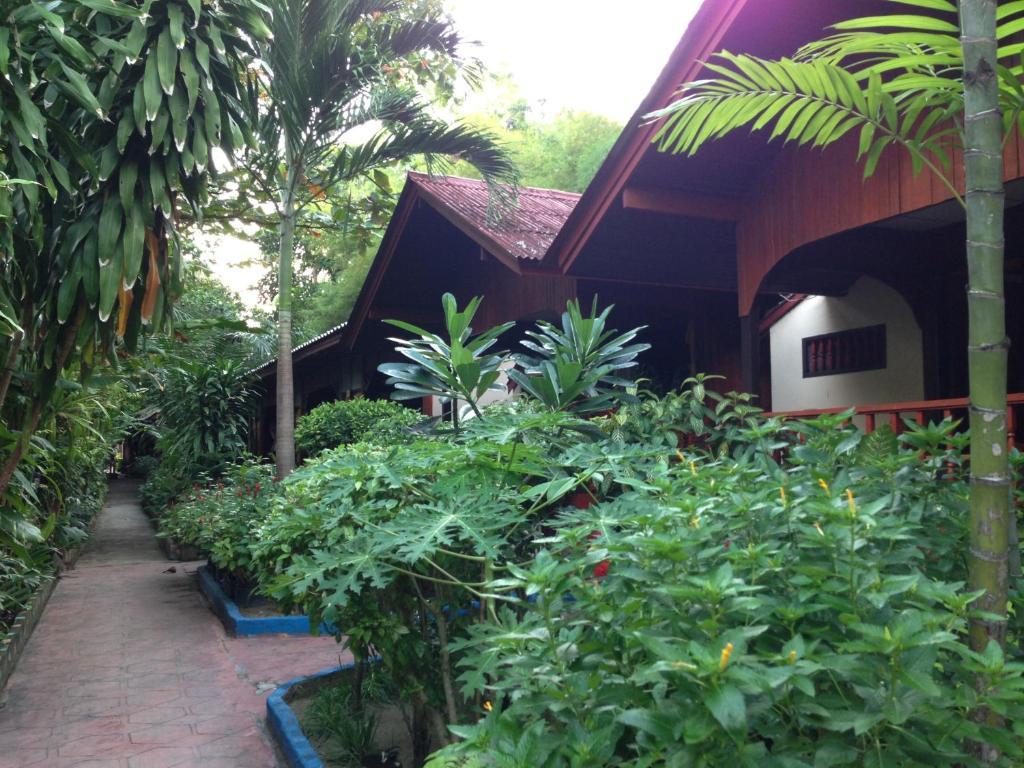 Relax Hotel