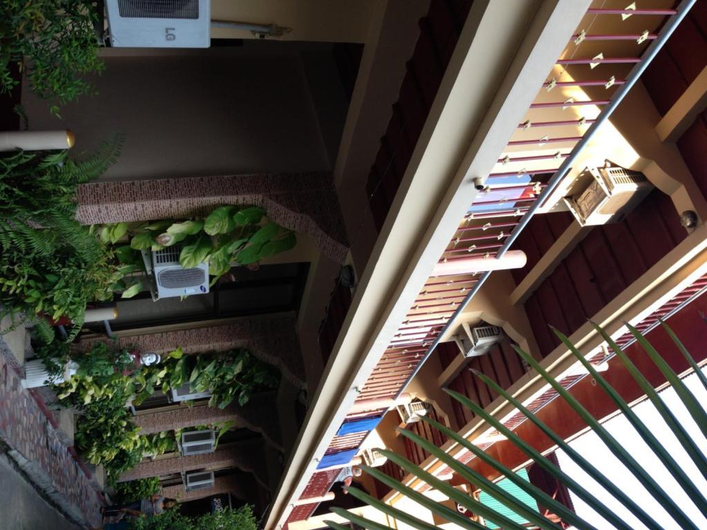 Relax 2* Chaweng (Koh Samui)
