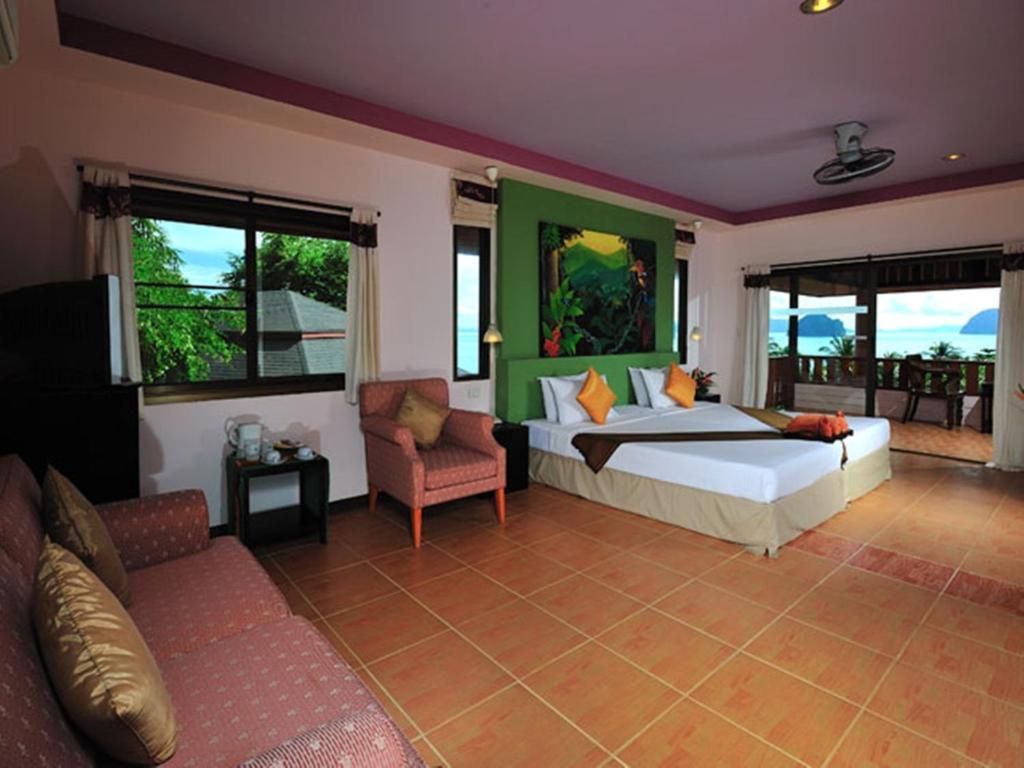 Cliff Resort Koh Ngai