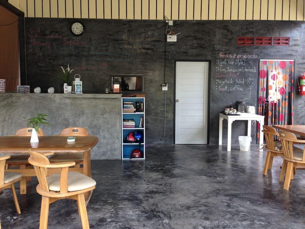 Guest house Raven Blue 2*