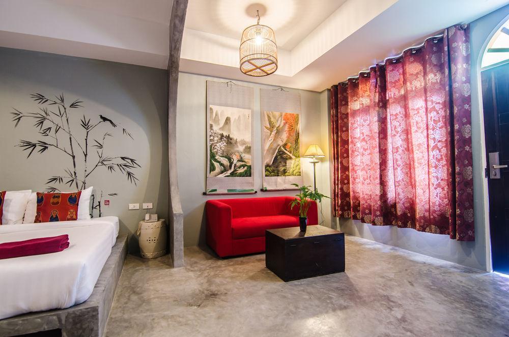 Chic Boutique Hotel 3*