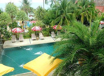 Marina Resort 3*