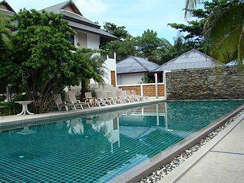 Marina Resort 3*