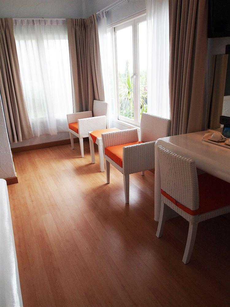 Oyo 626 The Phuket 2*