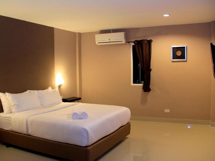 Shooters Guest house Pattaya