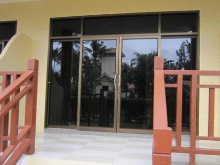 Lanta Summer House 1 Hotel