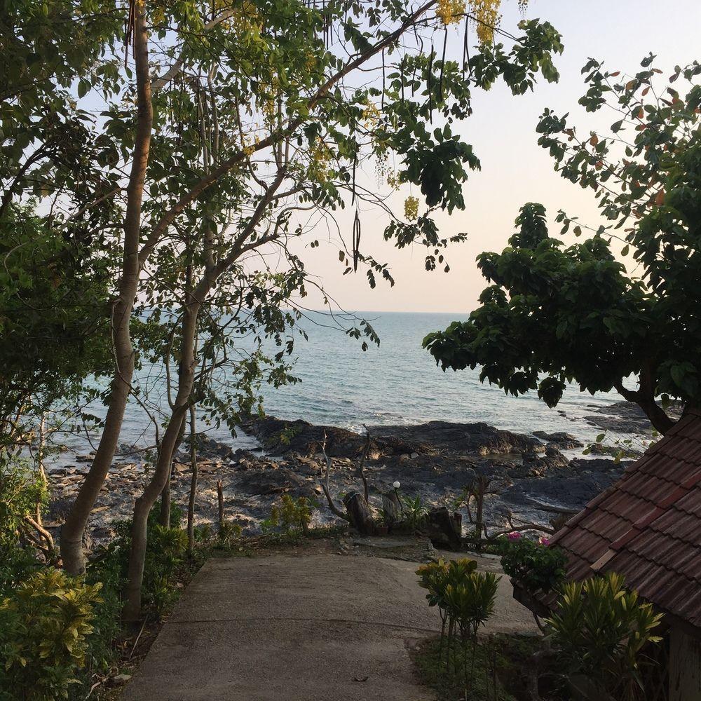 Bamboo Bay Resort 3*