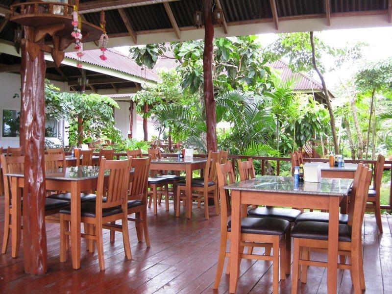 Nakara Long - Sha Extra 3* Koh Lanta