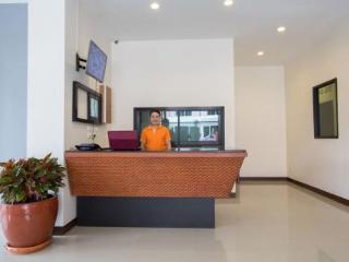 Pool House Aparthotel 3*