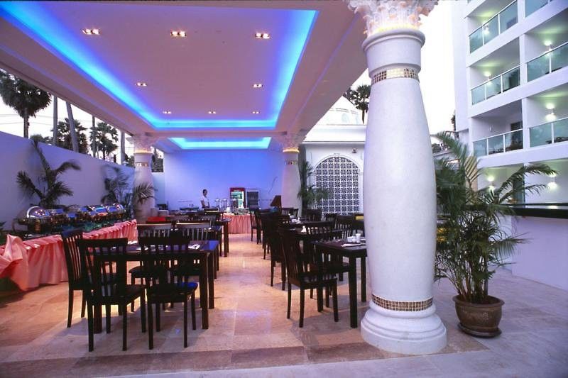 Chanalai Romantica - Adults Only, Kata Beach (Phuket)