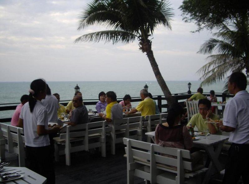 Golden Cliff House 3* Pattaya