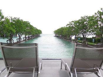 Hotel Reflection Jomtien Beach Condo By Dome Jomtien Beach