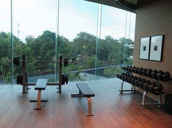 Reflection Jomtien Beach Condo By Dome Hotel