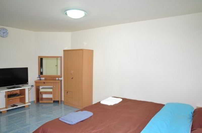 Apartamento Pattaya Holiday Lodge Pattaya