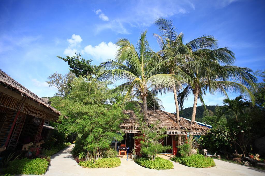 Resort Cha-ba & Art Gallery 3*