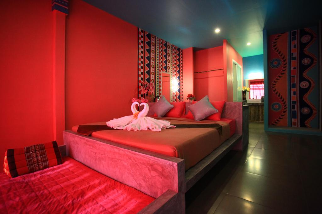 Cha-ba & Art Gallery Resort Koh Lanta
