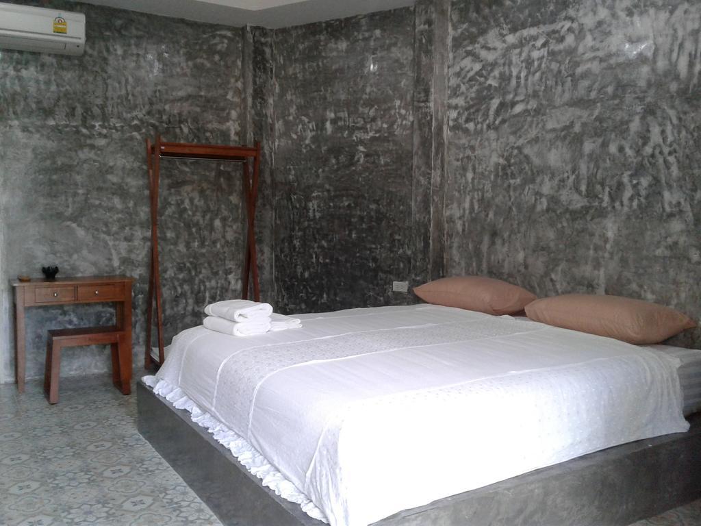 Tree Guest house