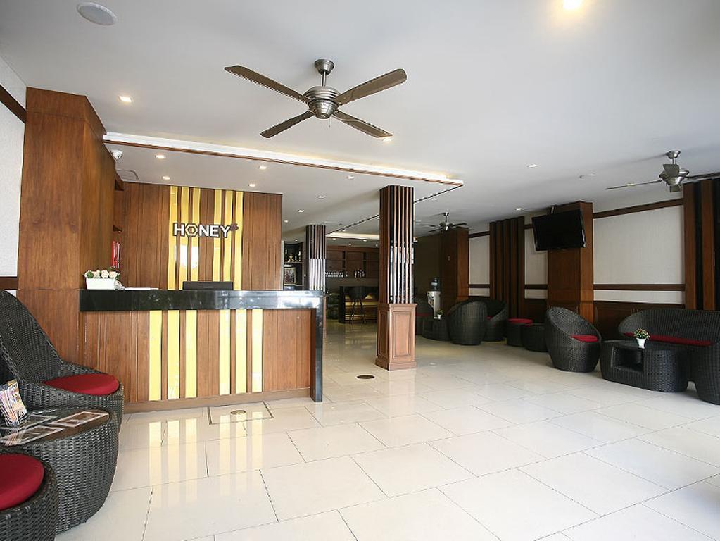 Hotel Honey 3*