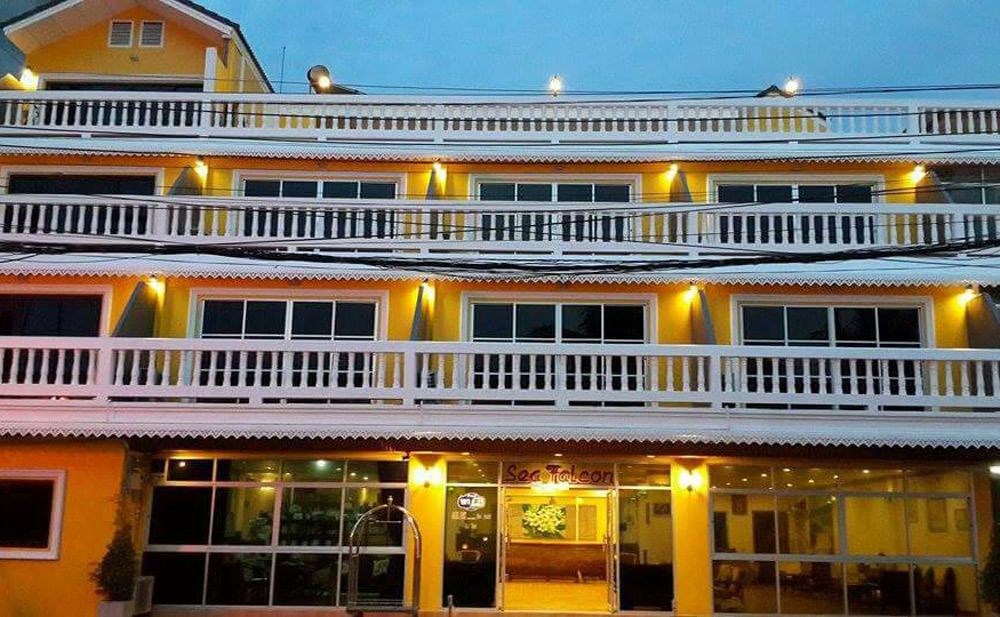 Sea Falcon Hotel 2*