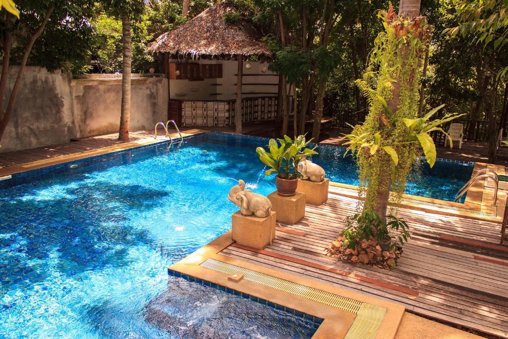 Hotel Reuanthai Village Bophut