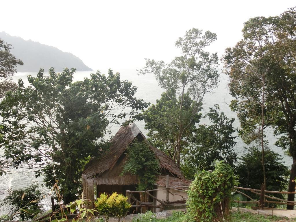 Bamboo Bay Resort 3*