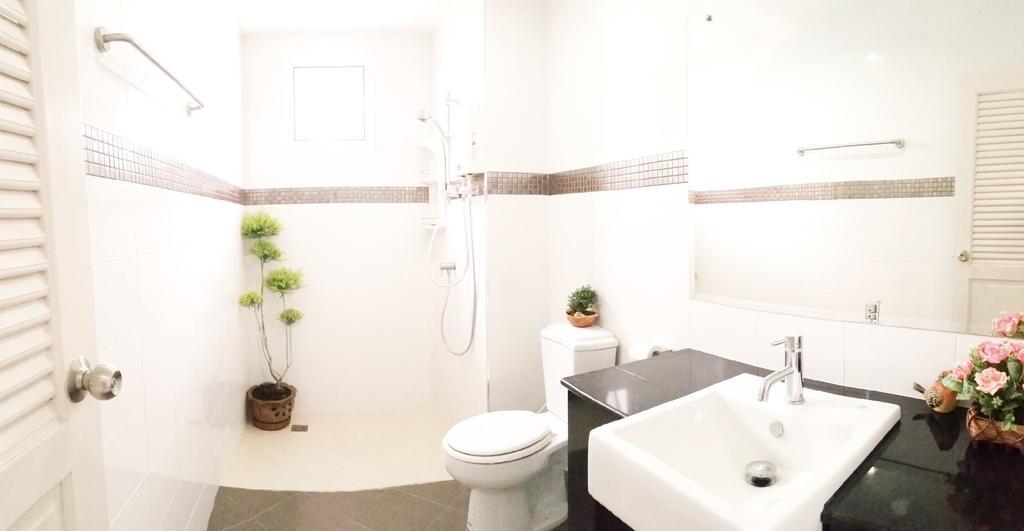 J.holiday Hotel Krabi