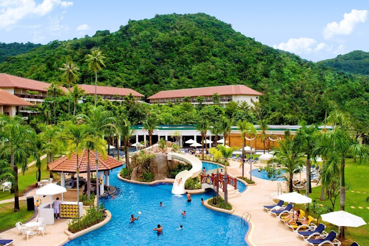 Hotel Centara Phuket - Sha Extra 4*