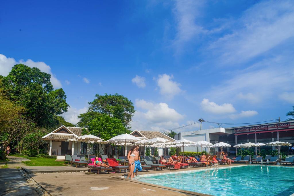 Resort The Hive Lamai Beach (Koh Samui)