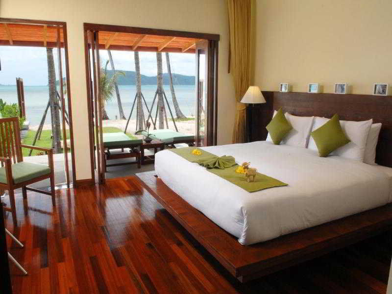 Centra By Centara Coconut Samui - Sha Resort