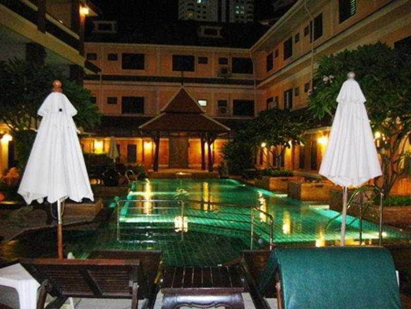 Aiyaree Place Sha Hotel 4*