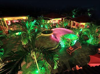 Resort The Jade 2*
