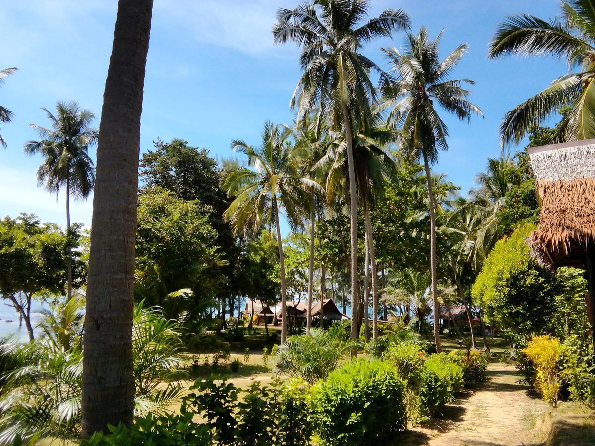 Kohjum Freedom Resort Koh Jum