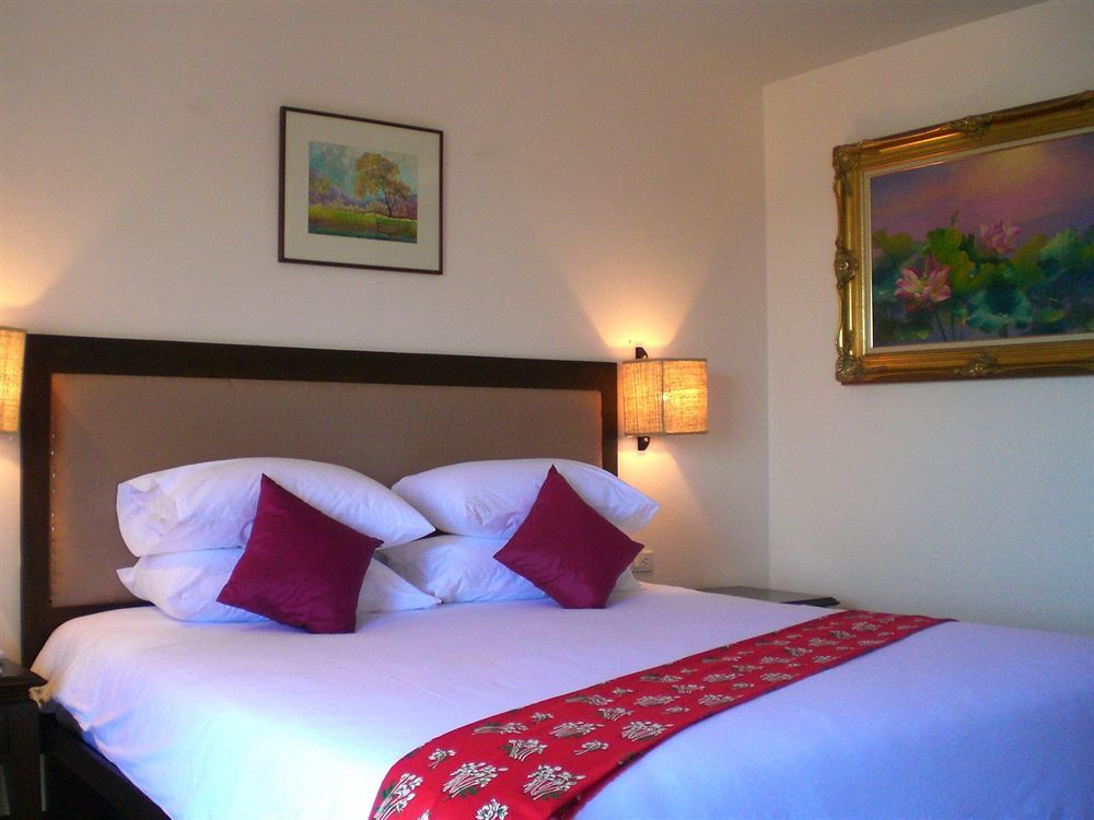 Hotel Naris Art