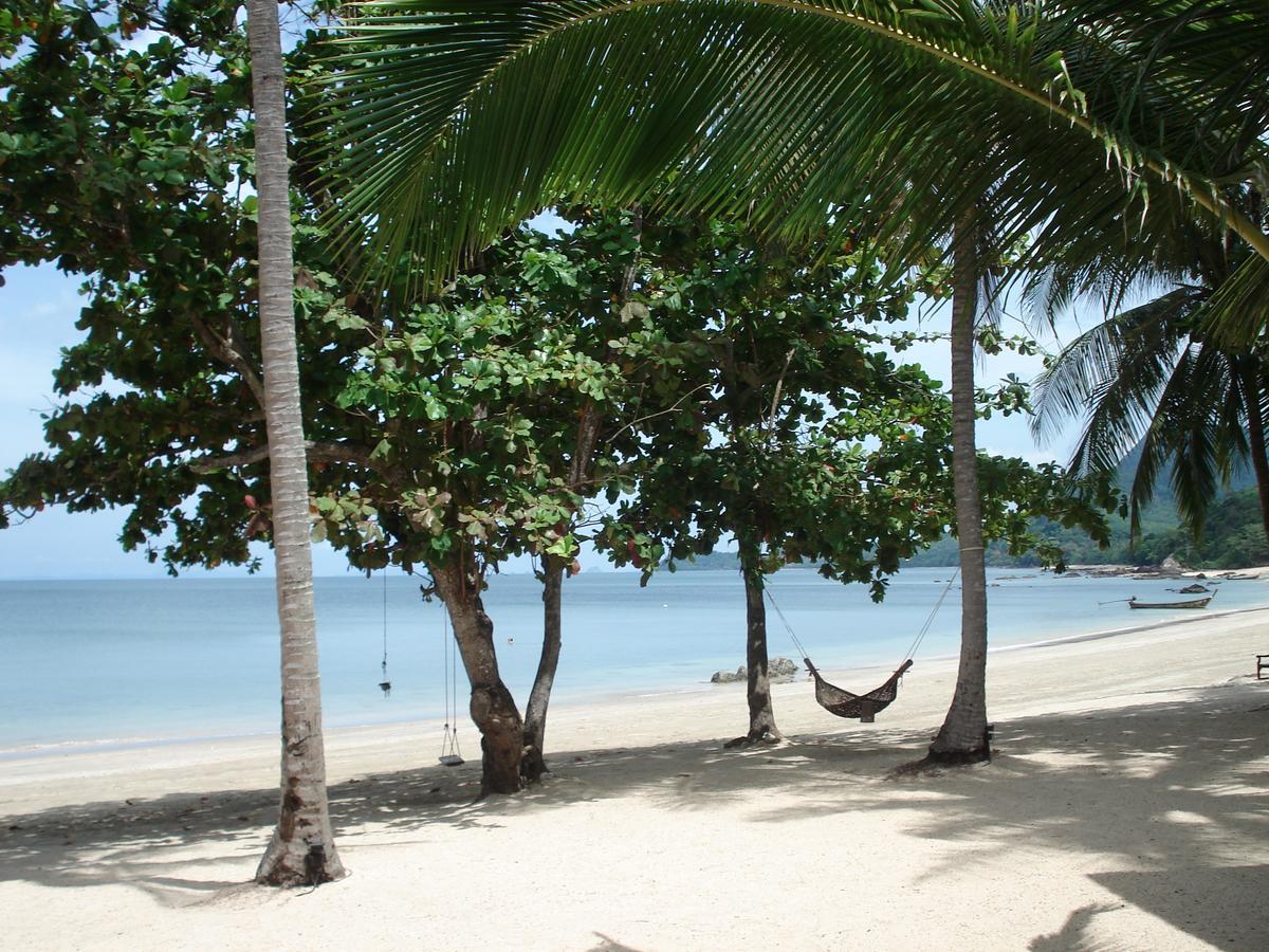 Koh Jum Lodge Lodge