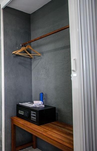 Lanta Corner Resort