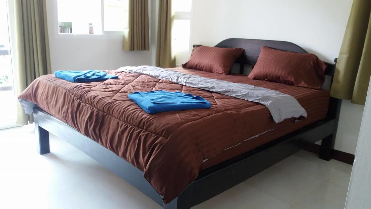 Resort Sea Shell