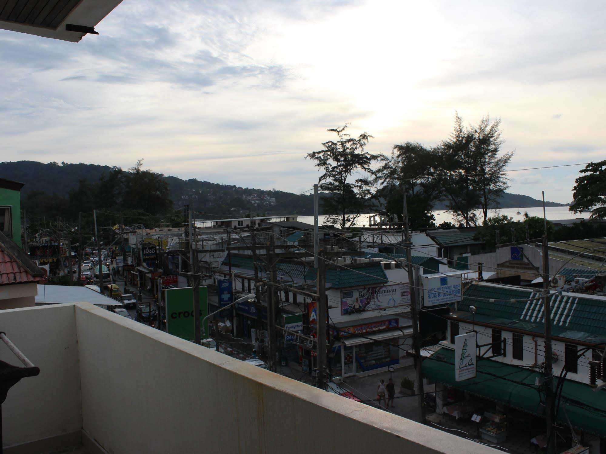 Pimnarah Privileged Service Casa de hóspedes Patong