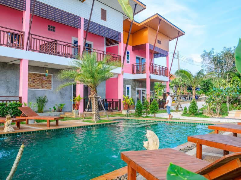 Hotel Pinky