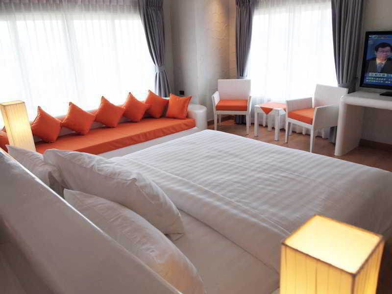 Oyo 626 The Phuket