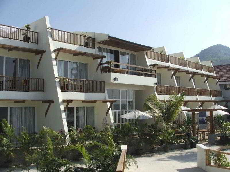 Layalina Praia de Kamala