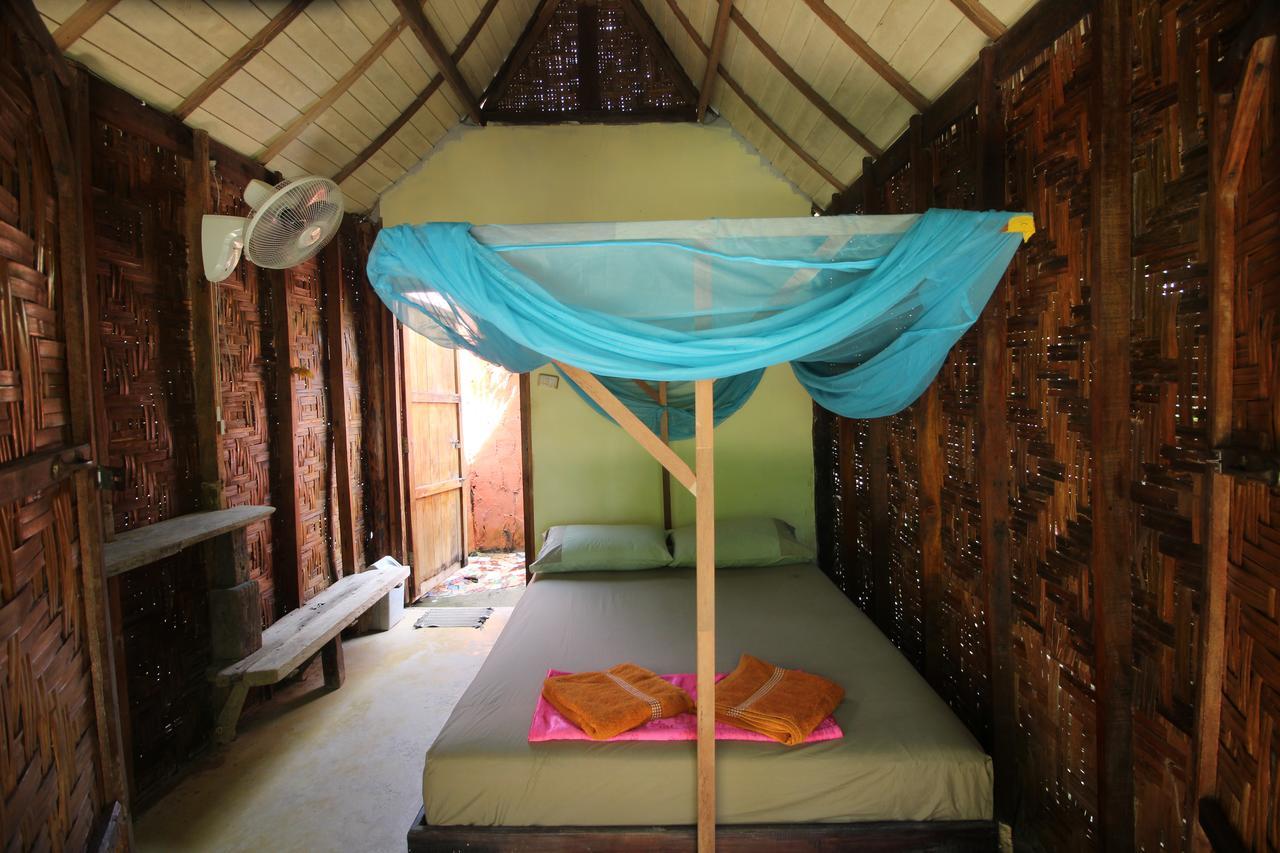 Sanctuary Lanta Resort *