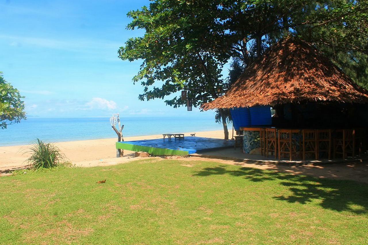 Sanctuary Lanta Resort *