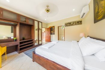 Pousada Davinci Pool Pattaya