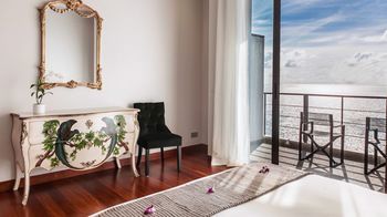 Villa Paradiso *