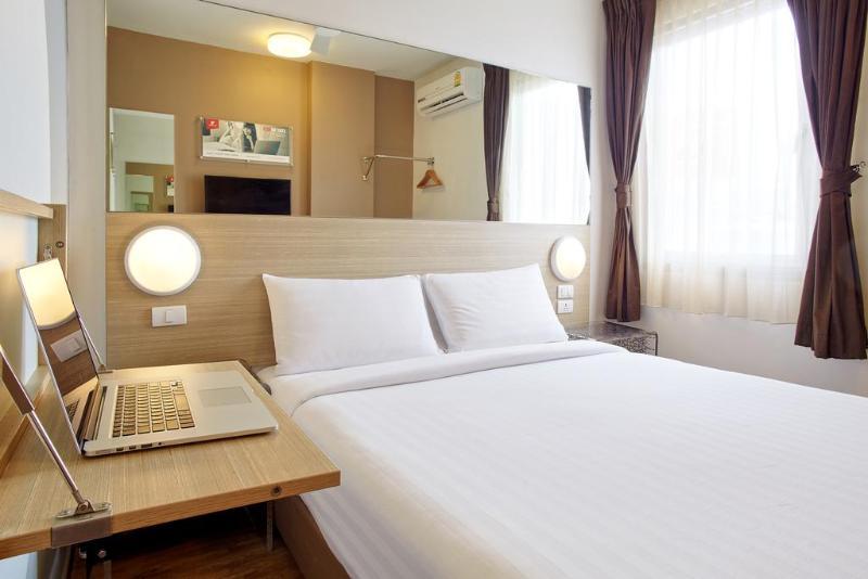 Red Planet Phuket - Sha Extra 3*