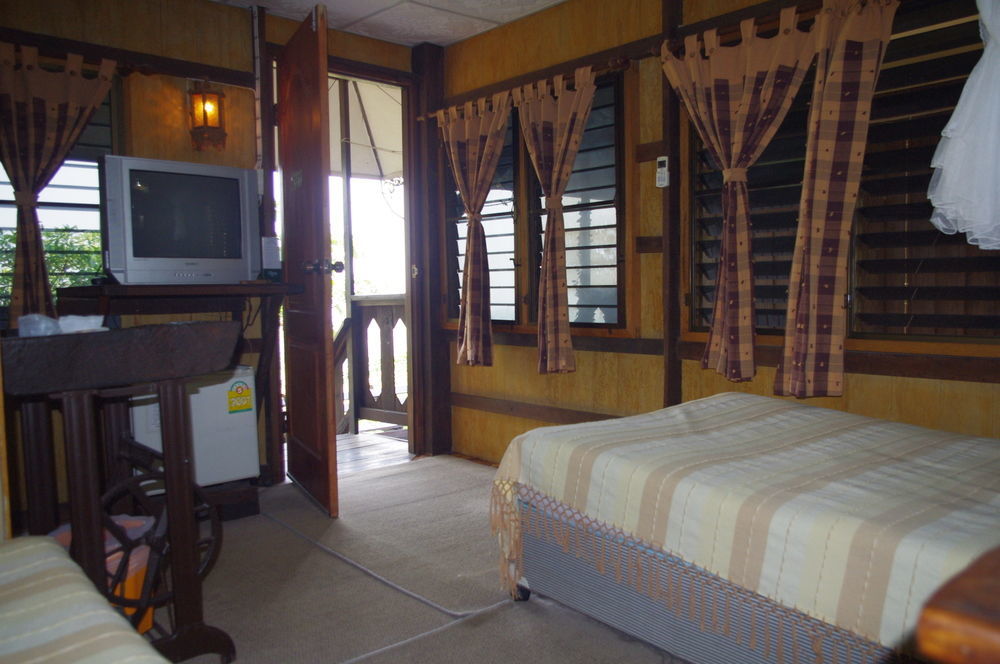 Resort Lhongkhao 3*
