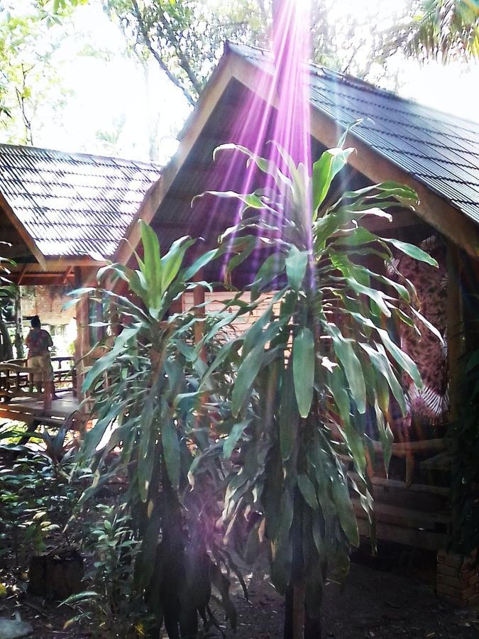 Hutyee Boat 3* Koh Lanta