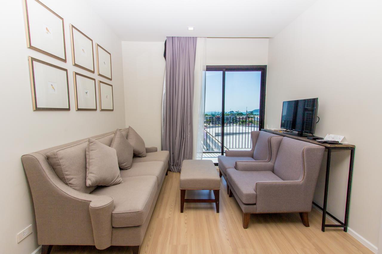 Dlux 510 Apartment